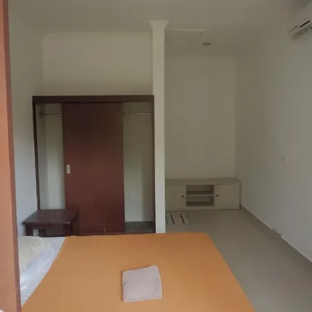 Baik Baik Homestay Uluwatu  Exterior photo