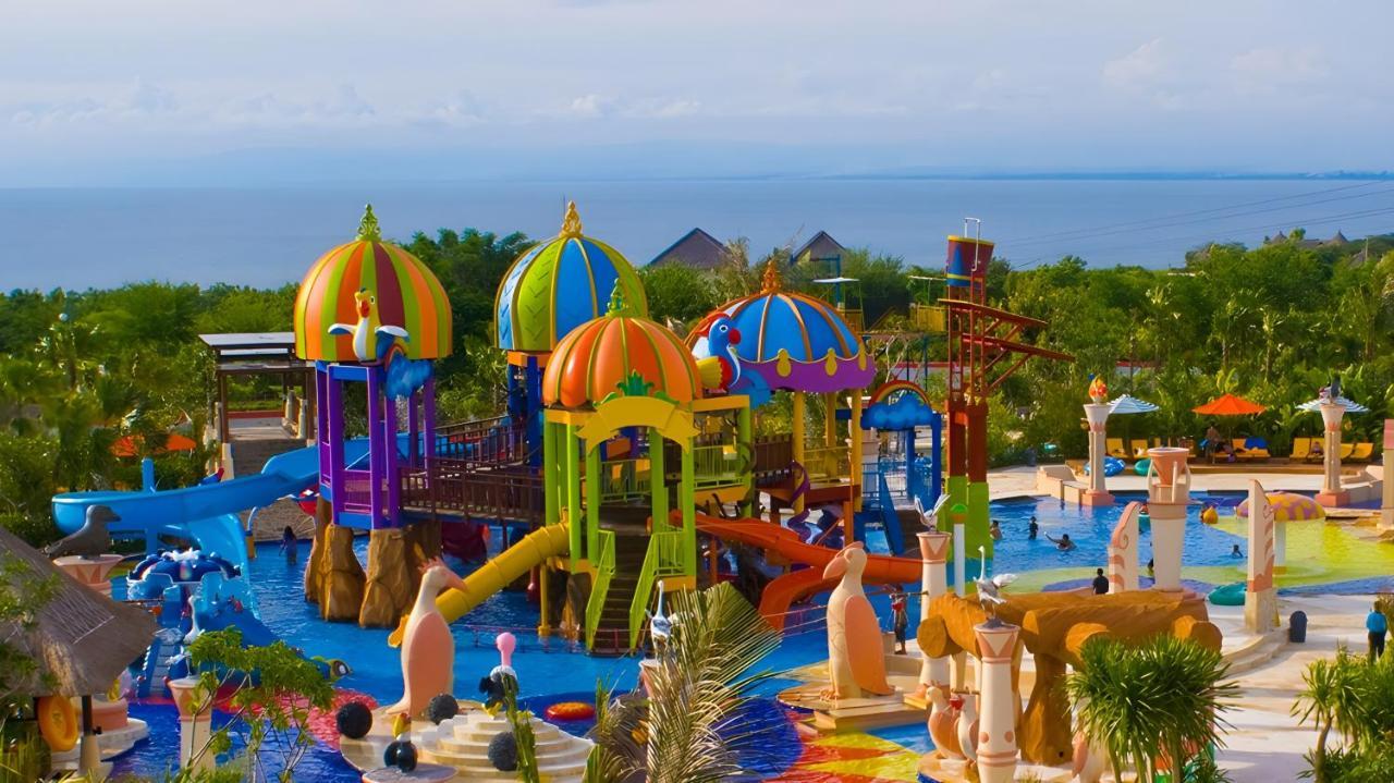 Baik Baik Uluwatu (Bali)